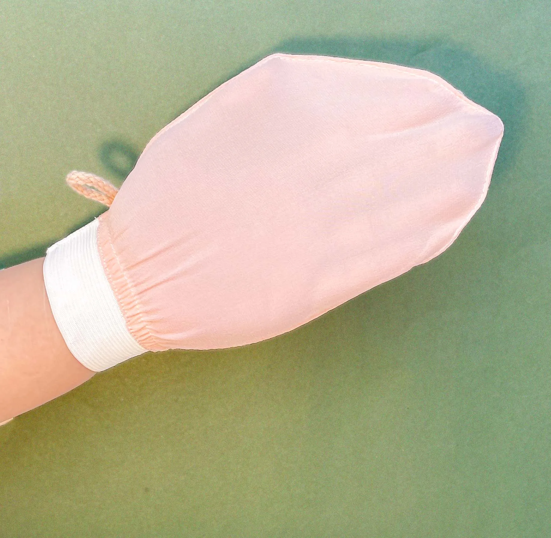 Customized cocoon Bath Scrub silk Glove Mitt Peeling Turkish Silk Exfoliating Body Mitt