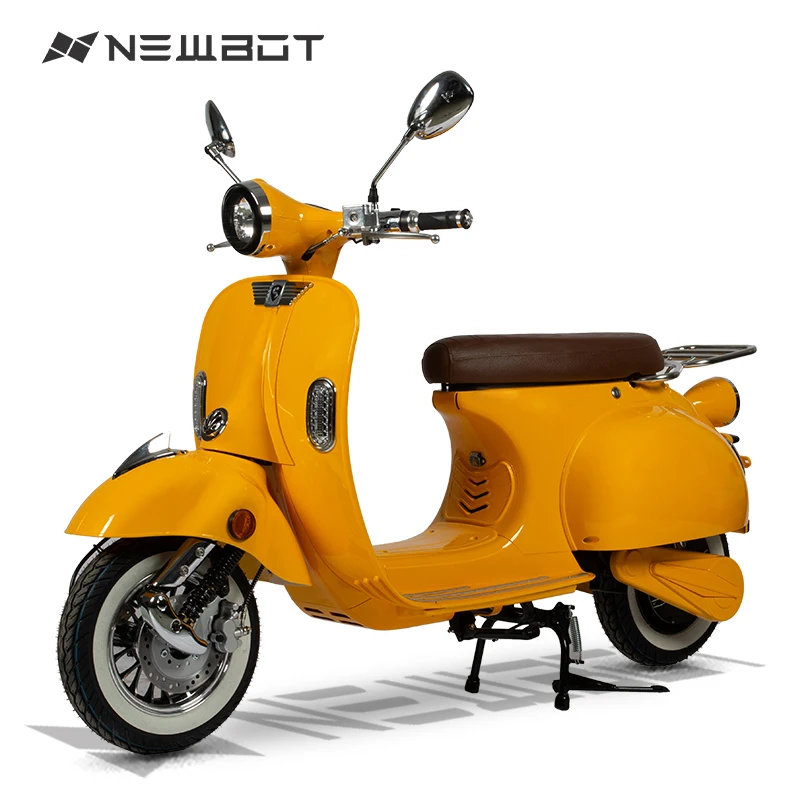 2024 high quality China classic cheap scooter electric 60V motorcycle 2000w for adult