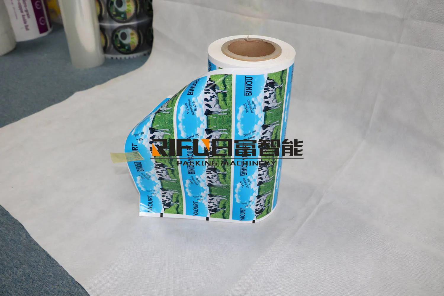 Heat Iridescent Plastic Lenticular Matte Roll Film Bouquet Holographic Bopp Pack Film