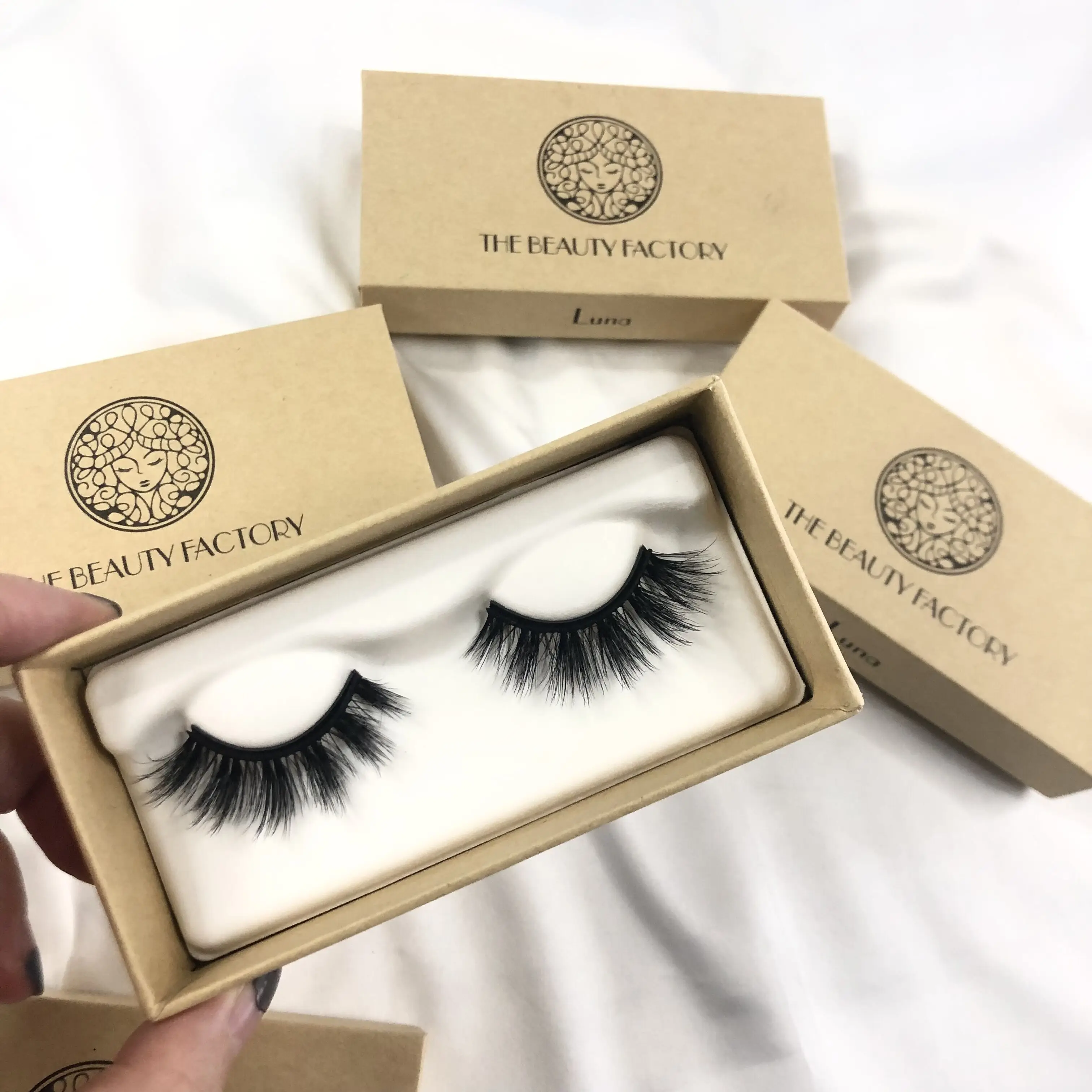 Eco Friendly biodegradable quare 3d mink bio-based lashes Kraft paper box packaging 100% VEGAN Plant Fiber Synthetic