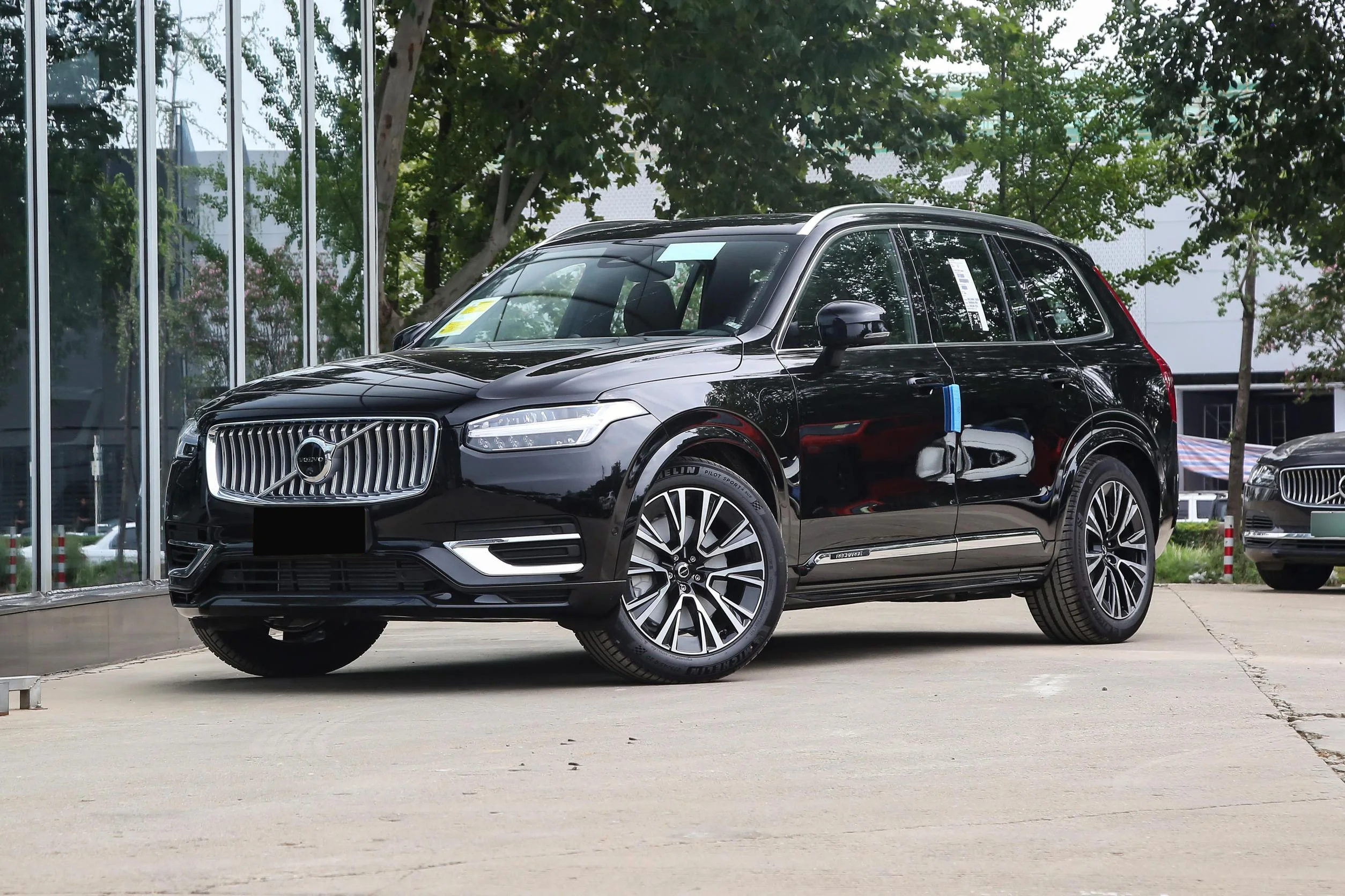 Volvo Xc90 Новый 7-местный большой Электрический бензиновый автомобиль 2024 Awd 4X4 внедорожник с гибридной системой света 48 В