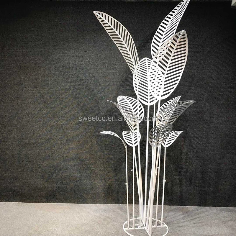 Оптовая продажа, золотые металлические Банановые листья, свадебный фон, металлическая подставка для украшения