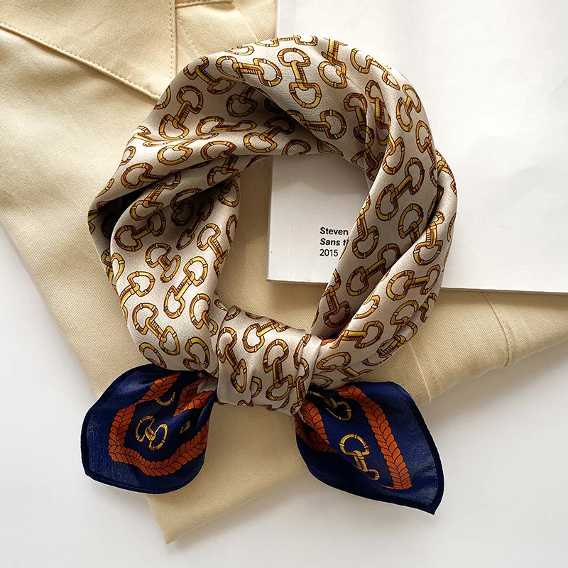 New light luxury fashion chain print small square hair bandanas 100% silk square scarf ladies 53cm mulberry silk neckerchief