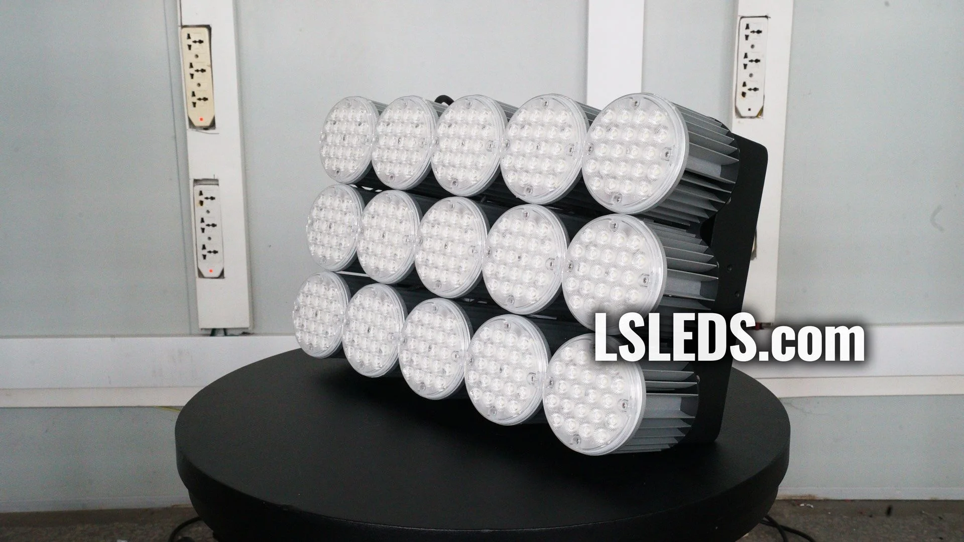 Factory direct sale 500W 1000W 2000W COB LED stadium light PF0.95 outdoor football sport field lighting