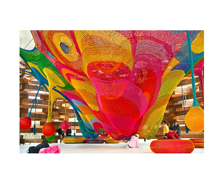 Kids Fitness Attractions Indoor Outdoor Playground Equipment Spider Web Big Rainbow Rope Climbing Net