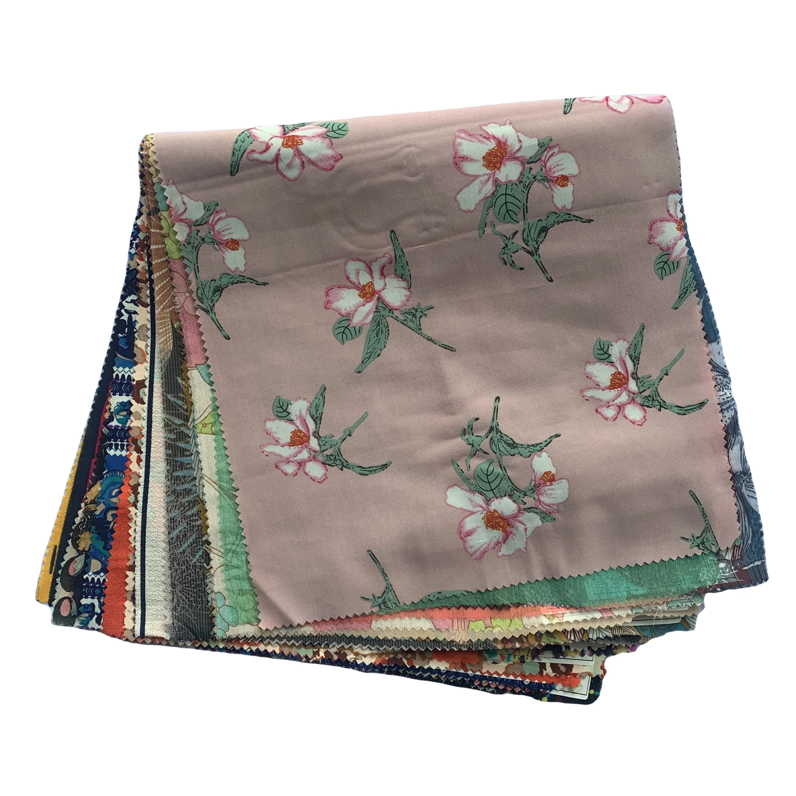 Высокое качество Цифровая печатная ткань шифон набивной ткани для женских платьев