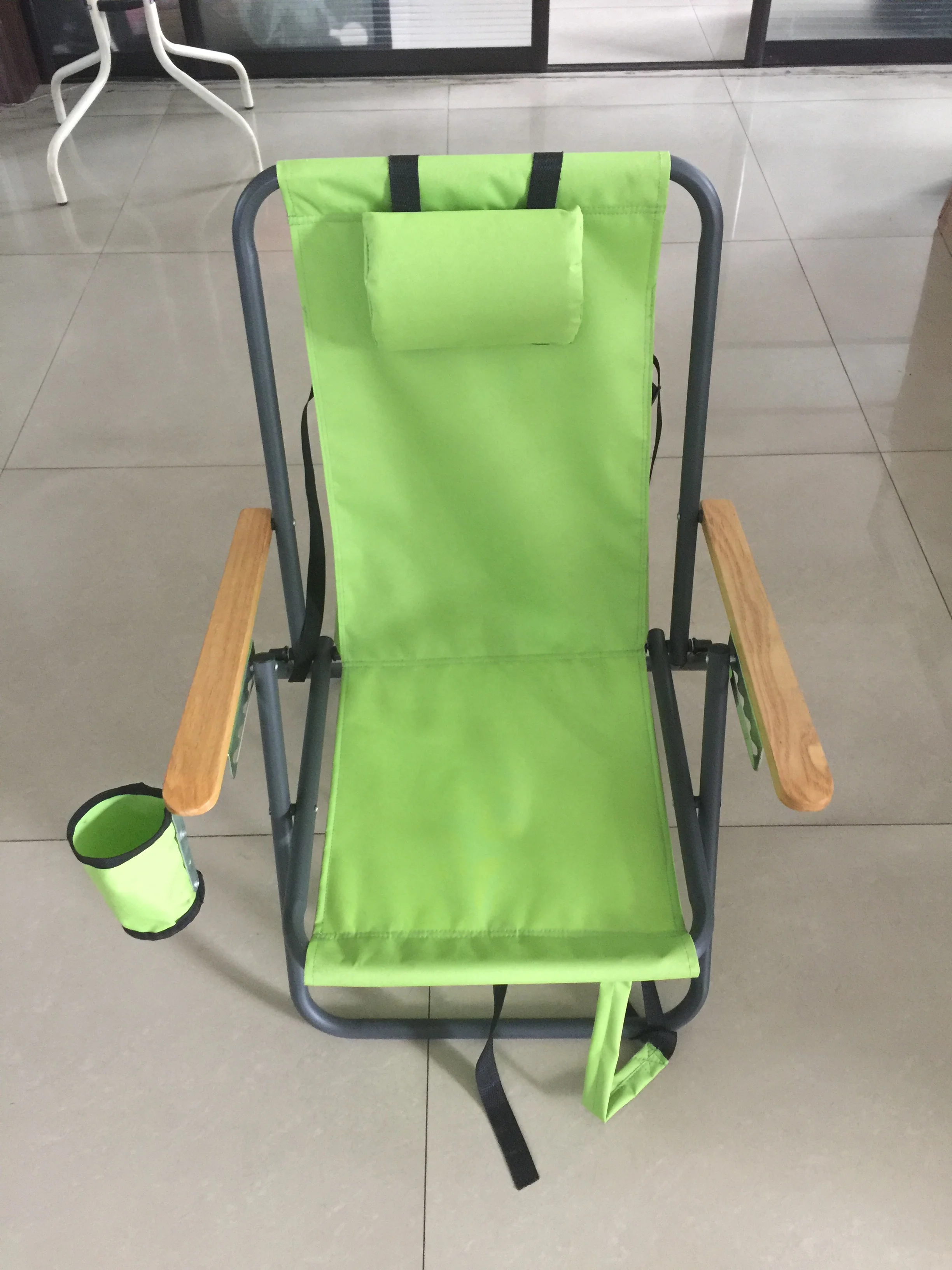 
Outdoor folding reclining beach chair with or without backpack 