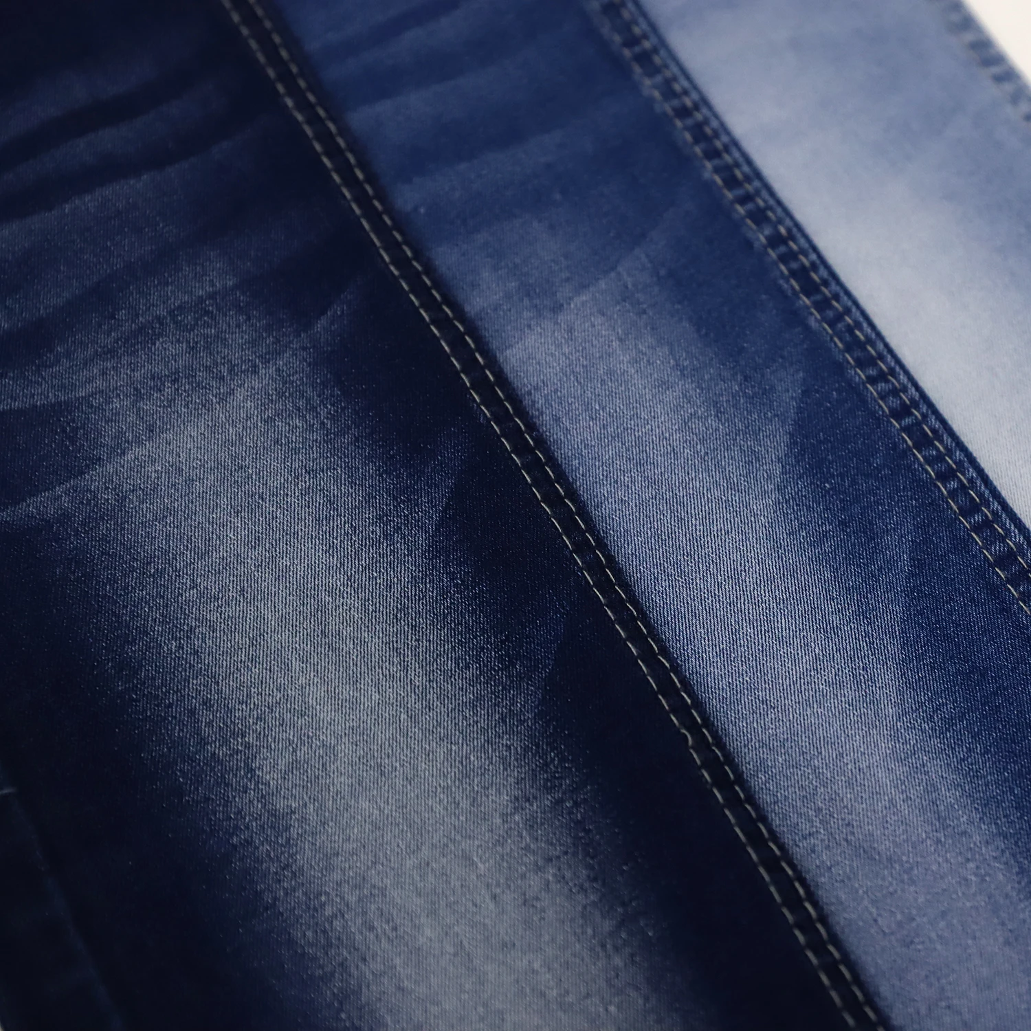 Fabric Rolls China 70%cotton Stretch Elastic Denim Factory Wholesale 9.8 Oz Woven OE YARN DYED Denim Fabric for Man Jeans TWILL