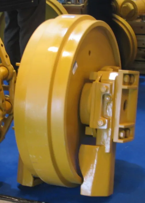 D155A-3,D155-5, D155-6 Dozer idler wheel roller guide with high guarantee