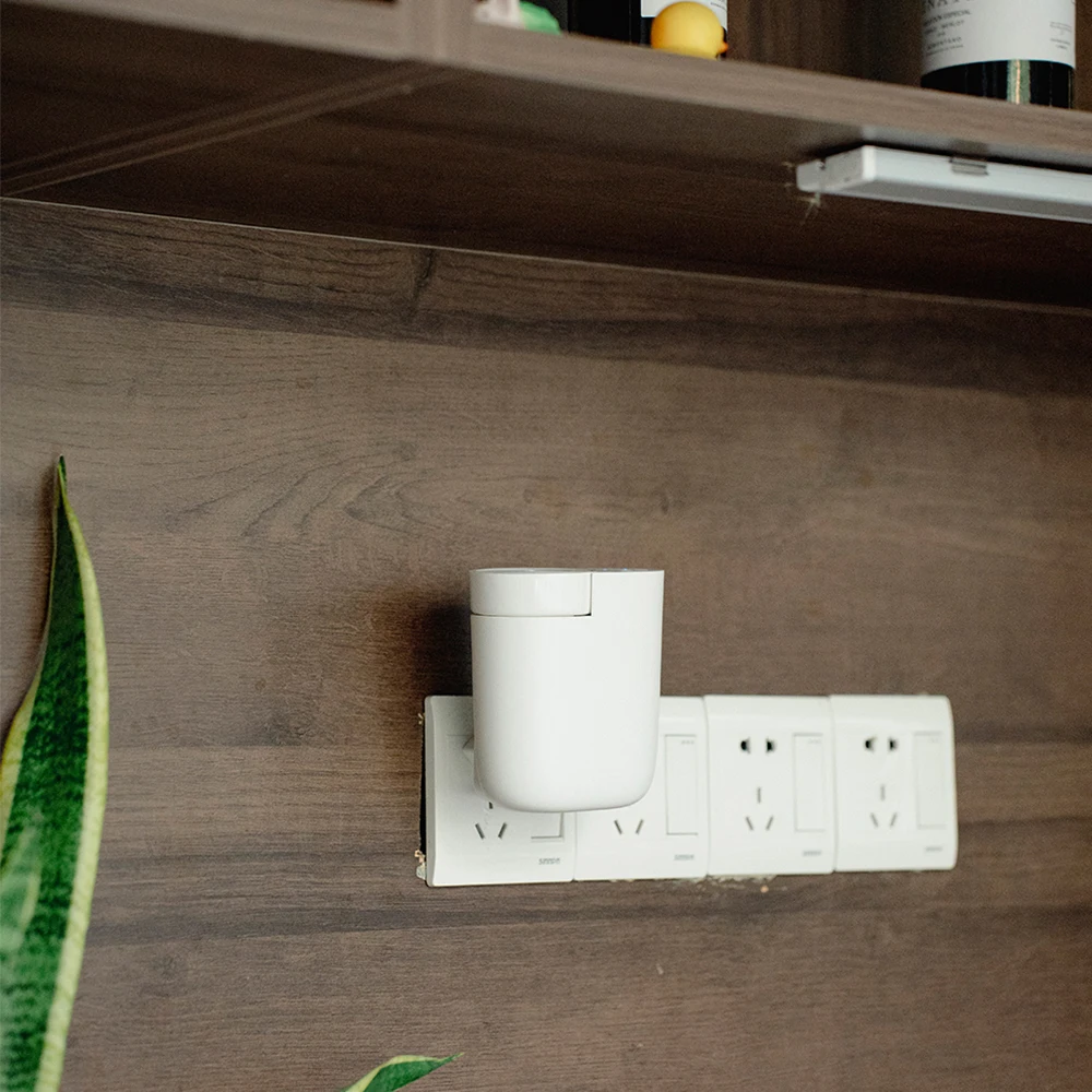 SCENTA Wholesale Refillable Air Freshener Dispenser Automatic Perfume Diffuser for Home,Luxury Diffuser Of Aroma Essential Oil