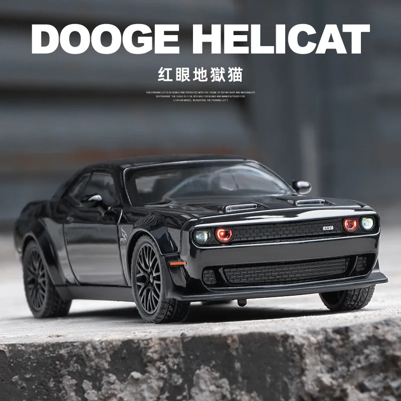 1:32 Dodge Challenger Hellcat SRT Demo Toy Car Model Diecast Metal Miniature 1/32 Sound Light Pull Back Collection Gift For Kid