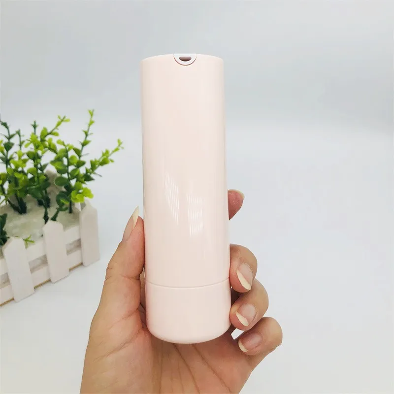 Custom Color New Design Twist Up Empty Refillable Plastic Airless Pump Bottles for Cream and Lotion Cosmetics