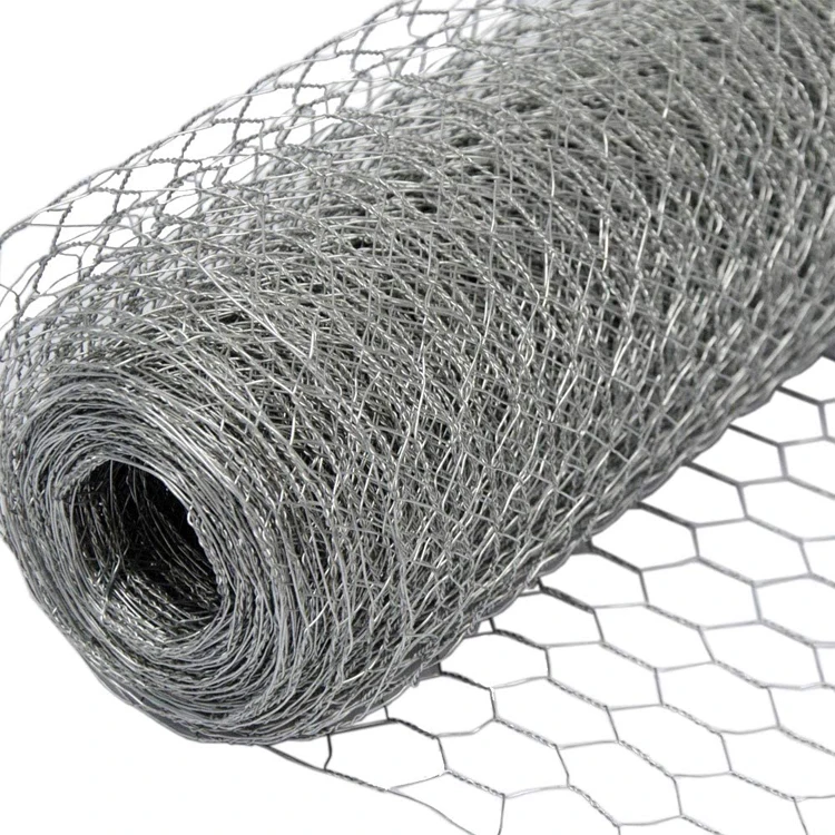 Best price high quality galvanized chicken wire mesh fence for sale/ Hexagonal iron chicken mesh for poultry farm