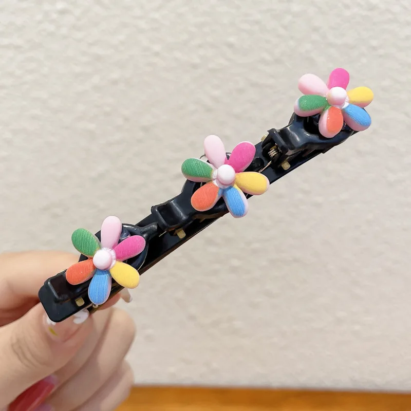 Girls Hairpins Hair Decoration Delicate Flower Shaped Metal Hairgrips Women French Style Hair Clips