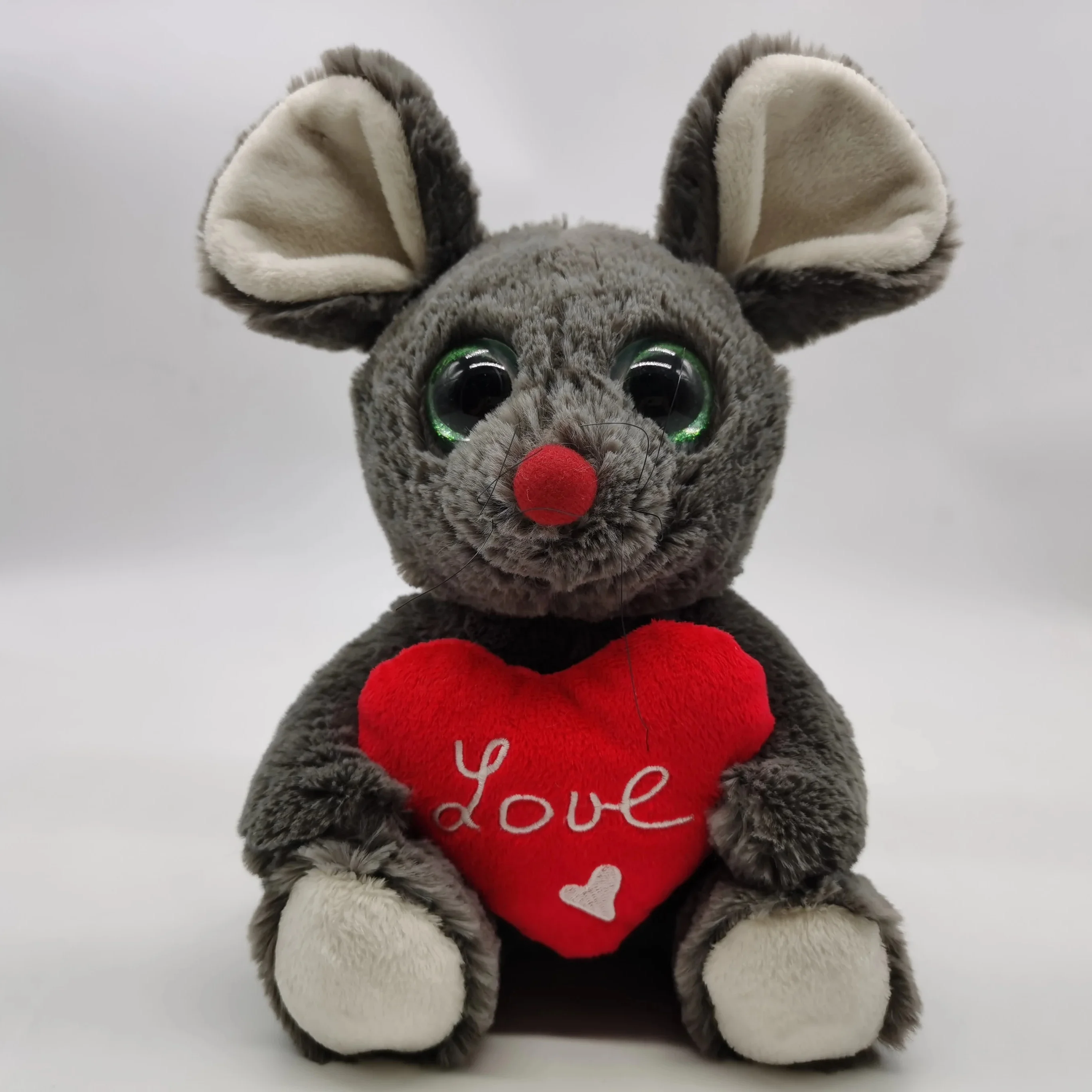 20CM Custom Plush Toy Valentines Gift Stuffed Animal Toys with Heart Pillow Wholesale