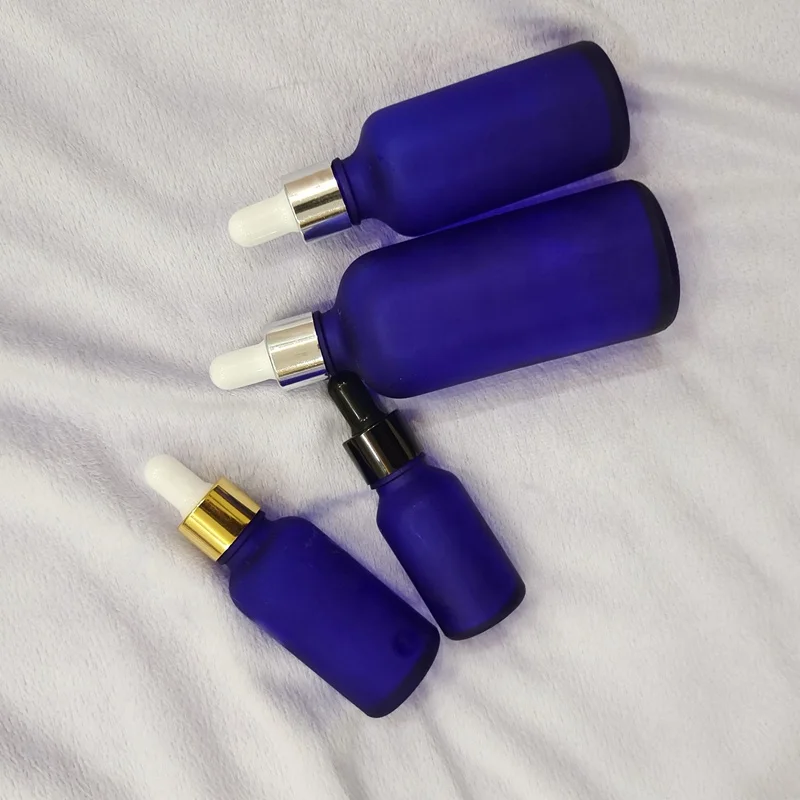 Empty Frosted Blue Essential Oil Serum Dropper Bottle Cosmetic Glass Wholesale Custom 5ml 10ml 15ml 20ml 30ml 50ml 100ml
