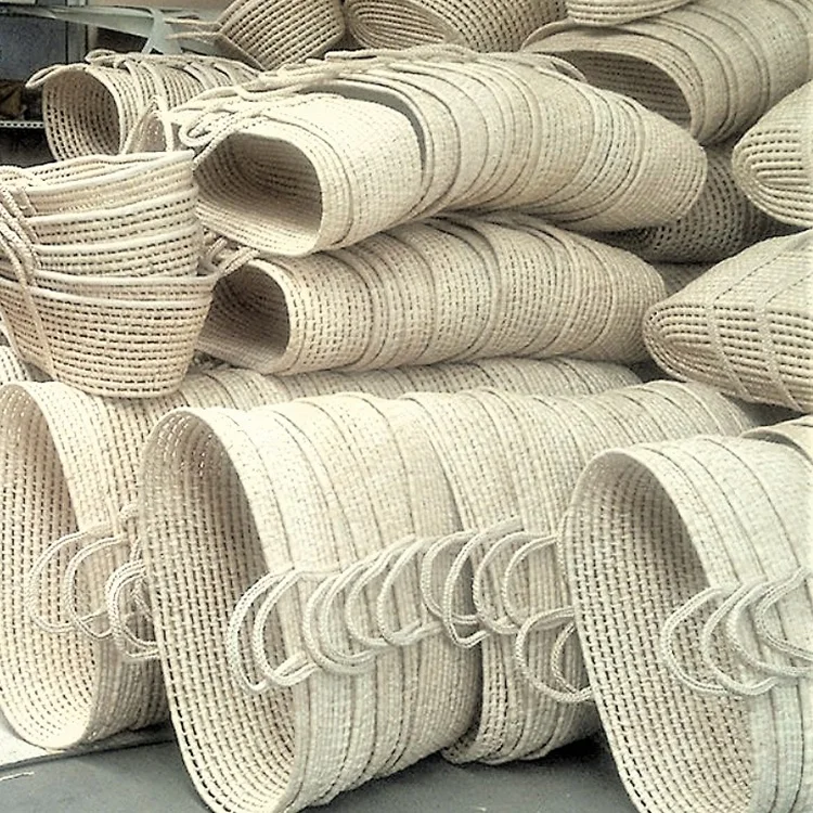 oval bleached white corn husk baby moses carrier basket, baby cradle with fabric cover, simple infant straw maize carrier