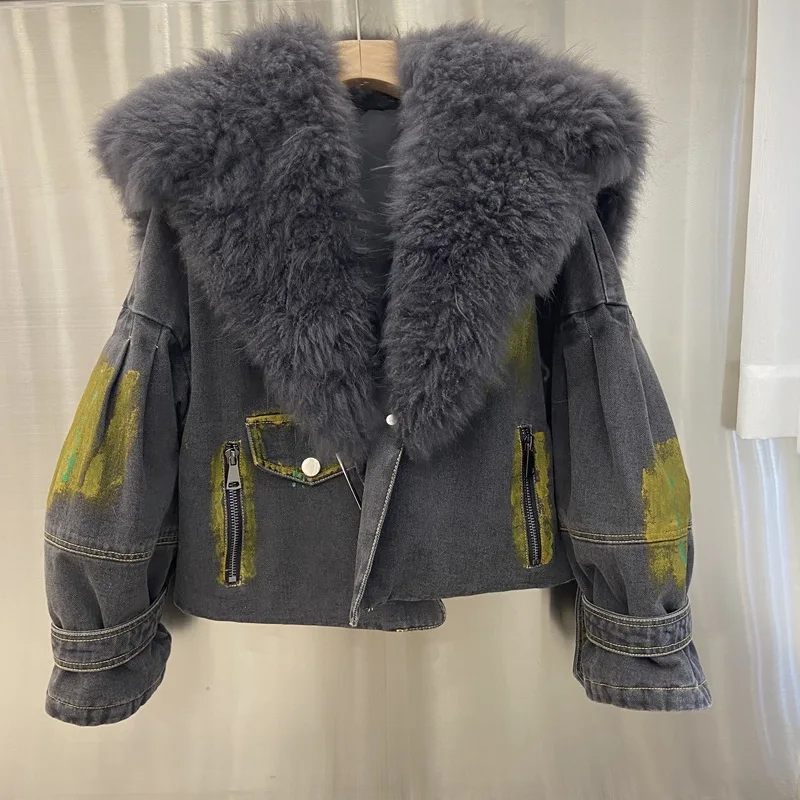 Europe Station 2022 Winter New Lamb Hair Real Wool Collar Young Motorcycle Denim Splice Age Reducing Fur Coat
