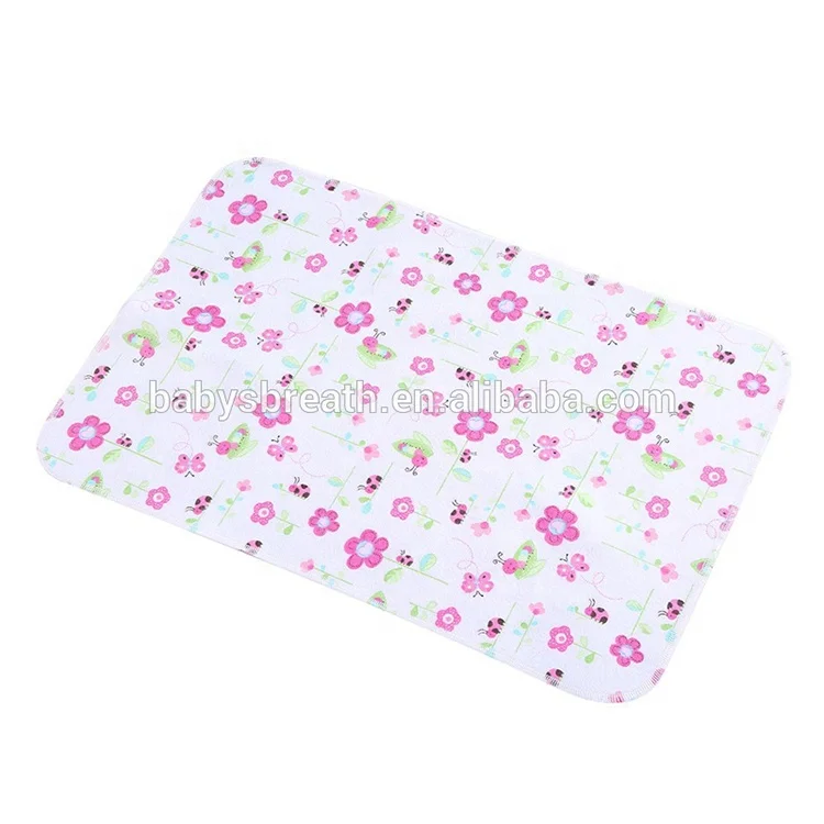 CM03 Waterproof Ultra Soft Infant Contoured Bamboo Baby Changing Pad Liners