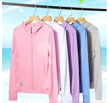 man and women match skin clothes sun-protective clothing