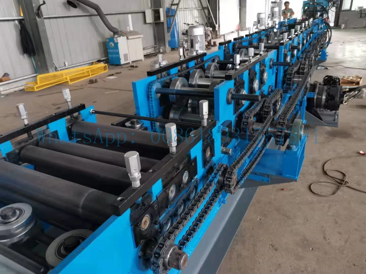 2021 new design automatic steel c purlin roll forming machine with good price