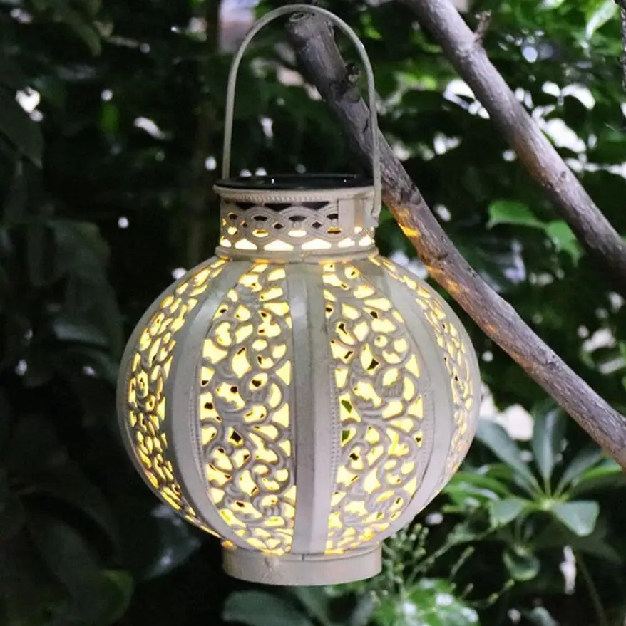 Hanging Portable Retro European Style Hollow Carved White LED Lantern Light Outdoor Waterproof Solar Power Table Decorative Lamp