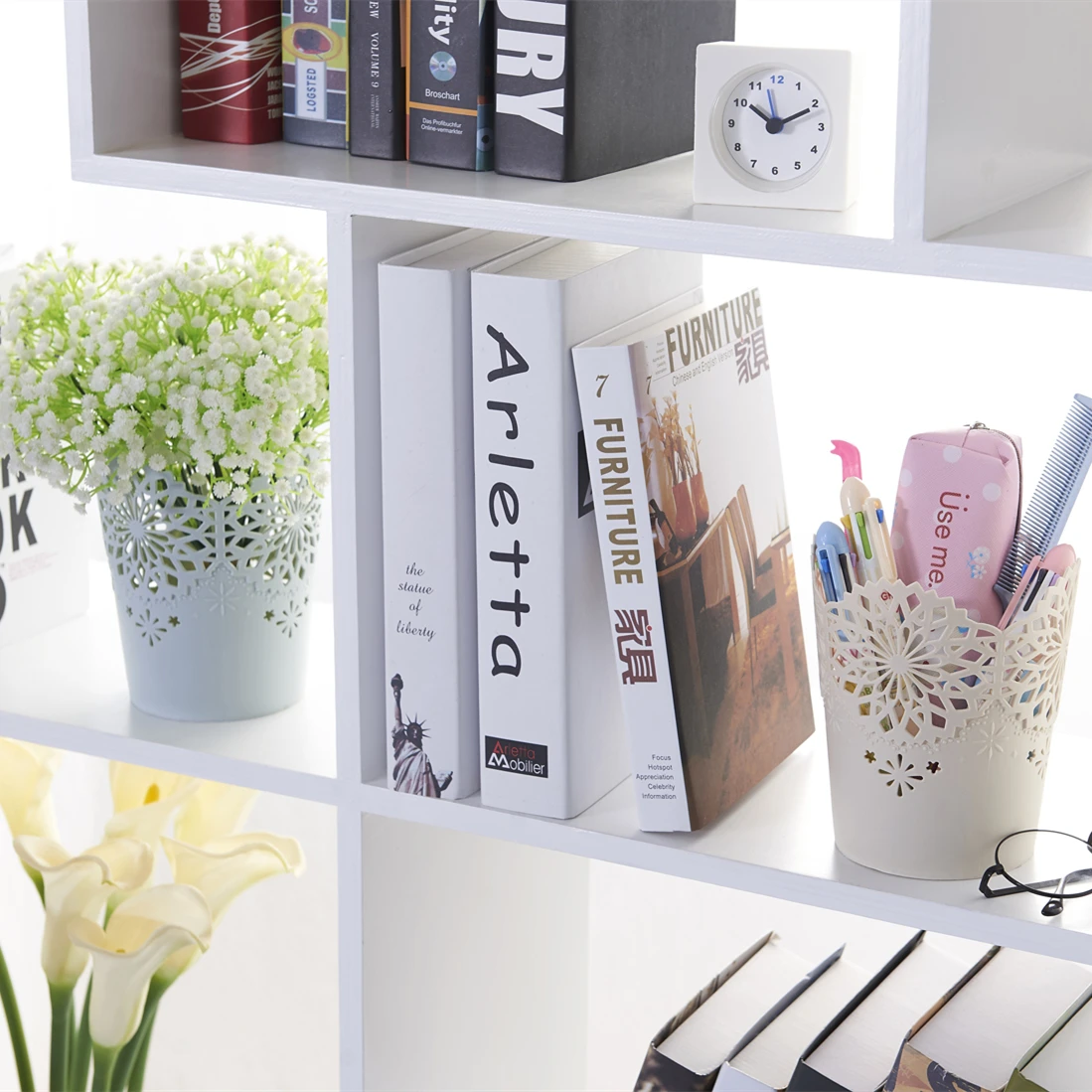 Plastics household products flower shaped Sundries basket plastic flower pot office mini desktop Storage bucket