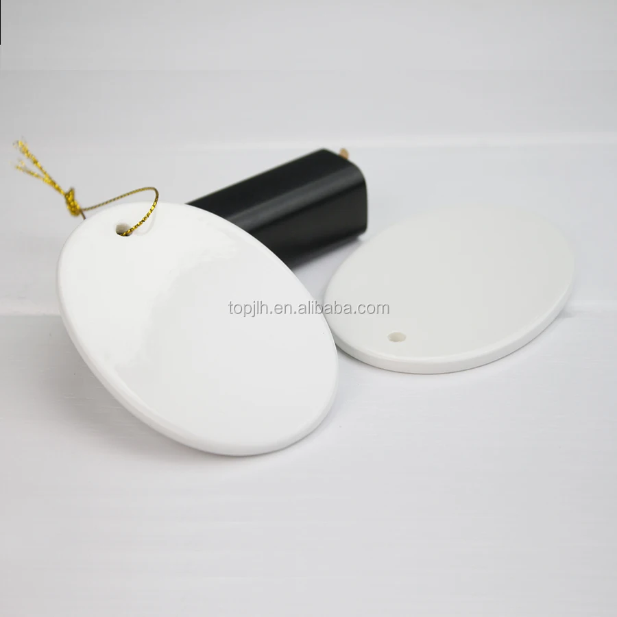 2021 trending porcelain white ceramic ornaments round hanging pendant