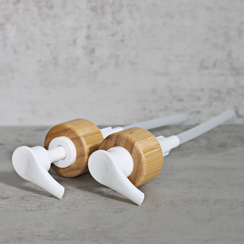 wholesale 500ml 1000ml pet white plastic spray pump bottle with nozzle Bamboo wooden lid