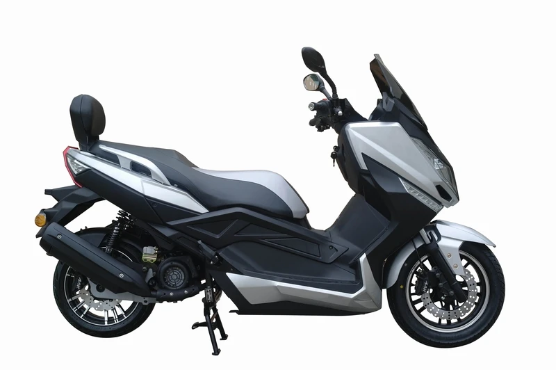 Best price fashion 125cc 150cc gasoline scooter T9 with Big Wheels motorcycle