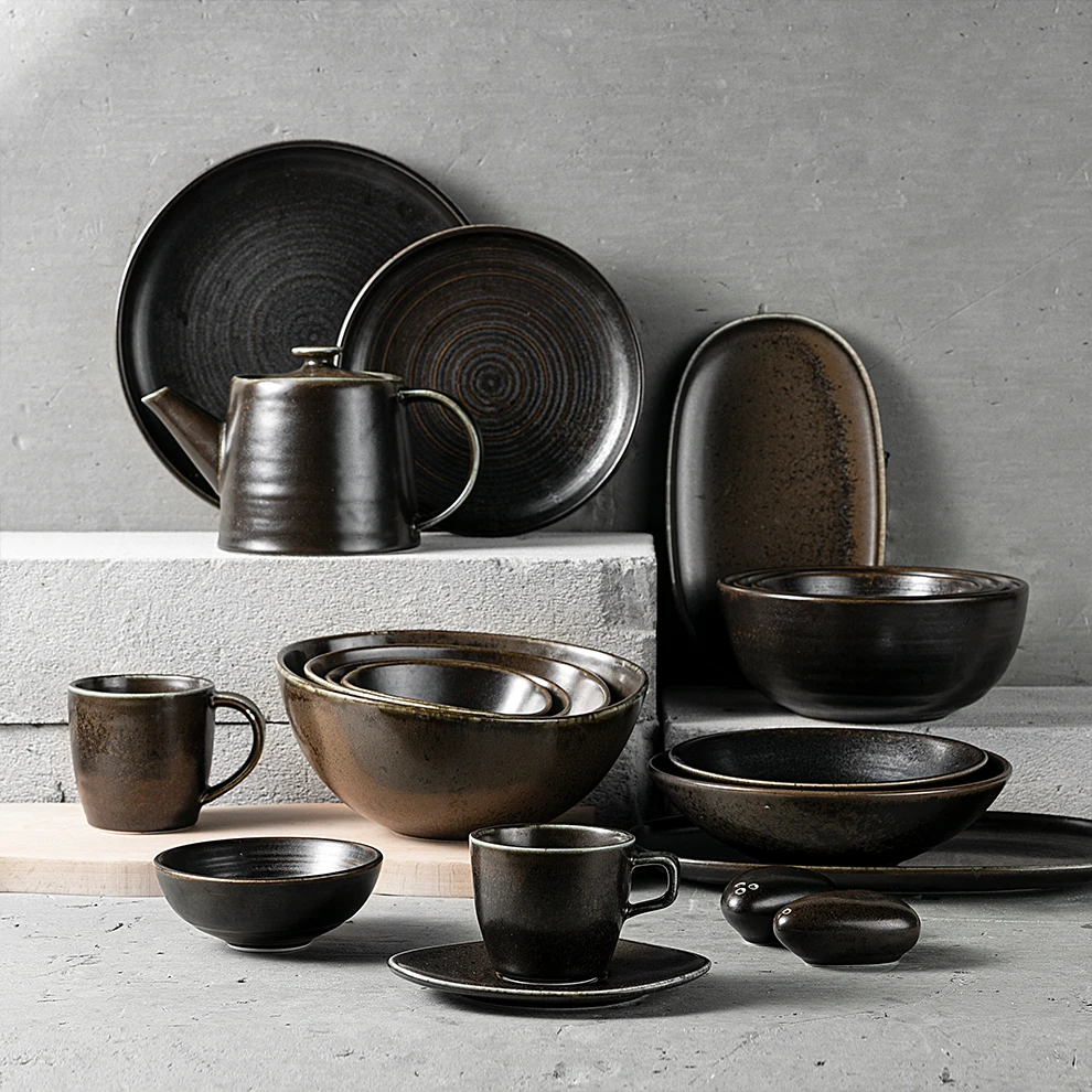 Creative Japanese Style Matte Black Frosted Dinnerware Set  Spotted Design Dinnerware Sets Ceramic Plate Set For Home Restaurant