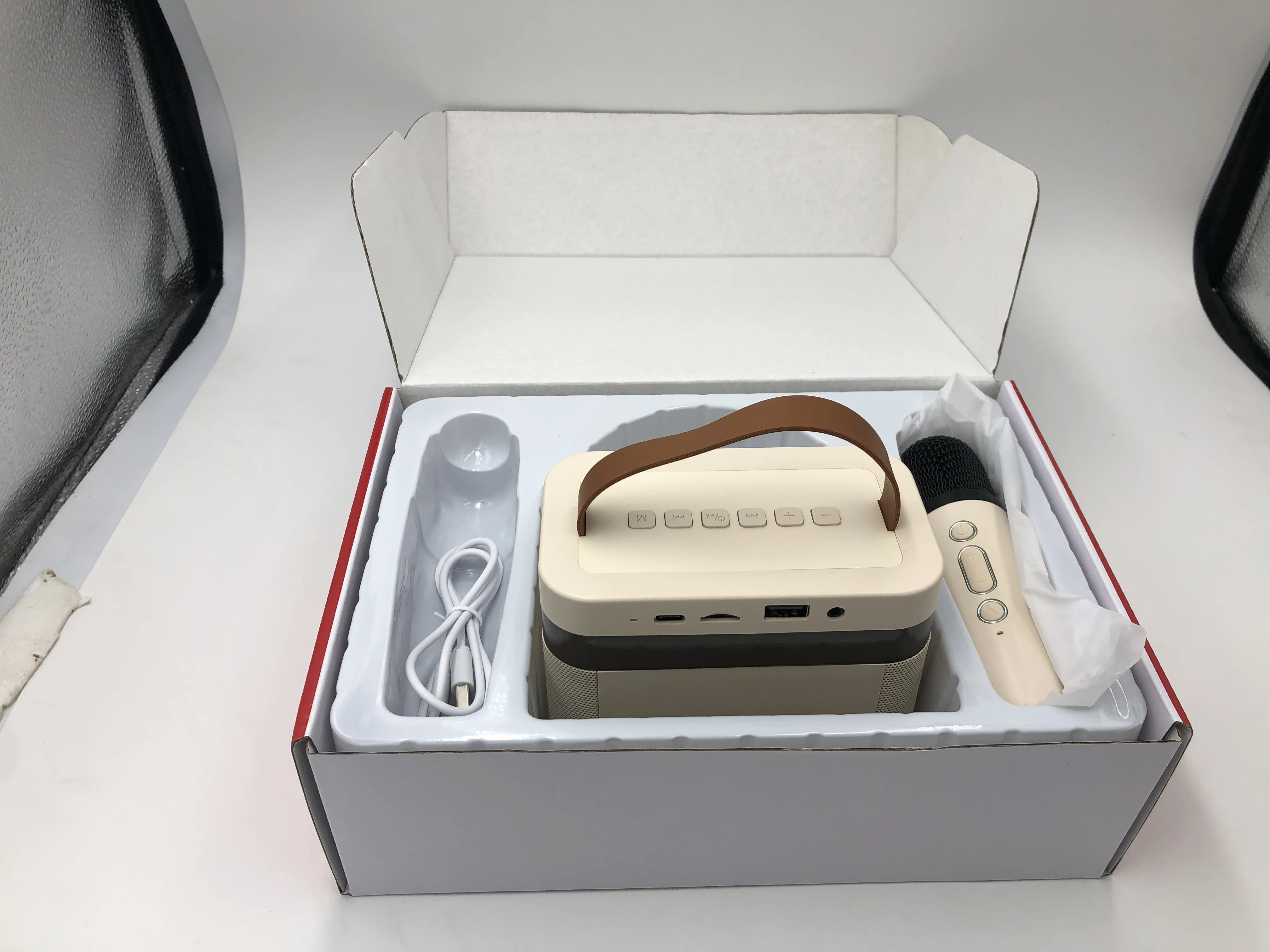 Мини портативный динамик для улицы мини-Колонка вечеринки бас HIFI BT с микрофоном Домашняя Беспроводная