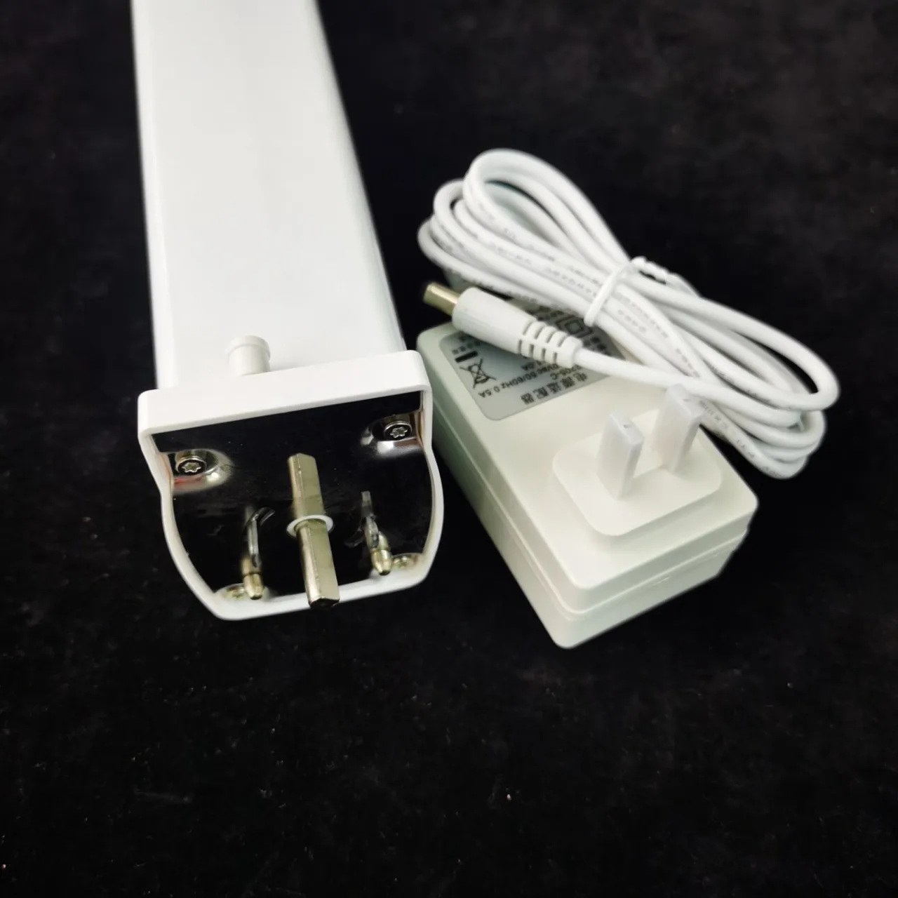 Tuya zigbee smart battery двигатель для штор перезаряжаемый lvtron Z100LE