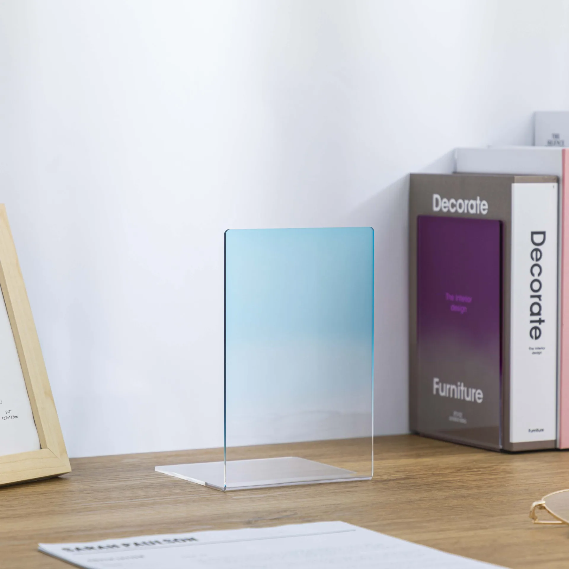 Wholesale Clear Acrylic Magazine File Holder Desk Organizers And Accessories Book Stand Rack For Office Organization