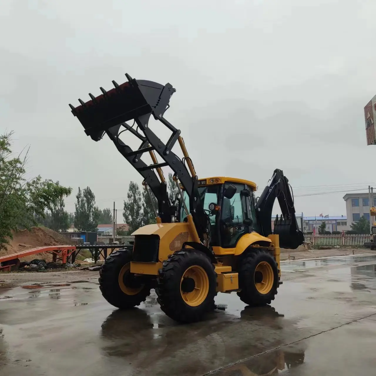 Small backhoe loader Four-wheel Drive 4x4 crab move mini backhoe loader excavator  2.5T small Backhoe Loader