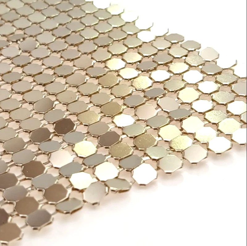 Colorful And Fashionable Decorative Mesh Metallic Cloth Metal Table Colth