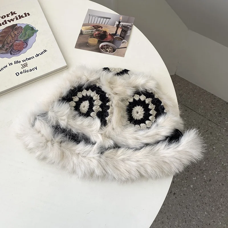 2023 New Design Winter Fur Caps Plush  Fluffy Mink Fur Bucket Hats for Women Soft Warm Lion Hat Rabbit Hair