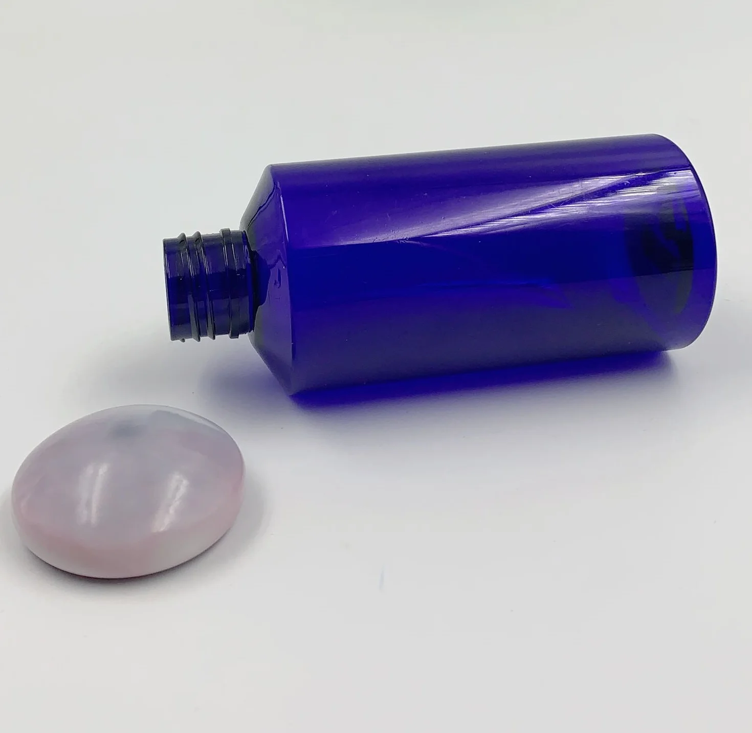 Competitive price Round mushroom cap PET skin care cosmetic Plastic Lotion Shampoo bottle