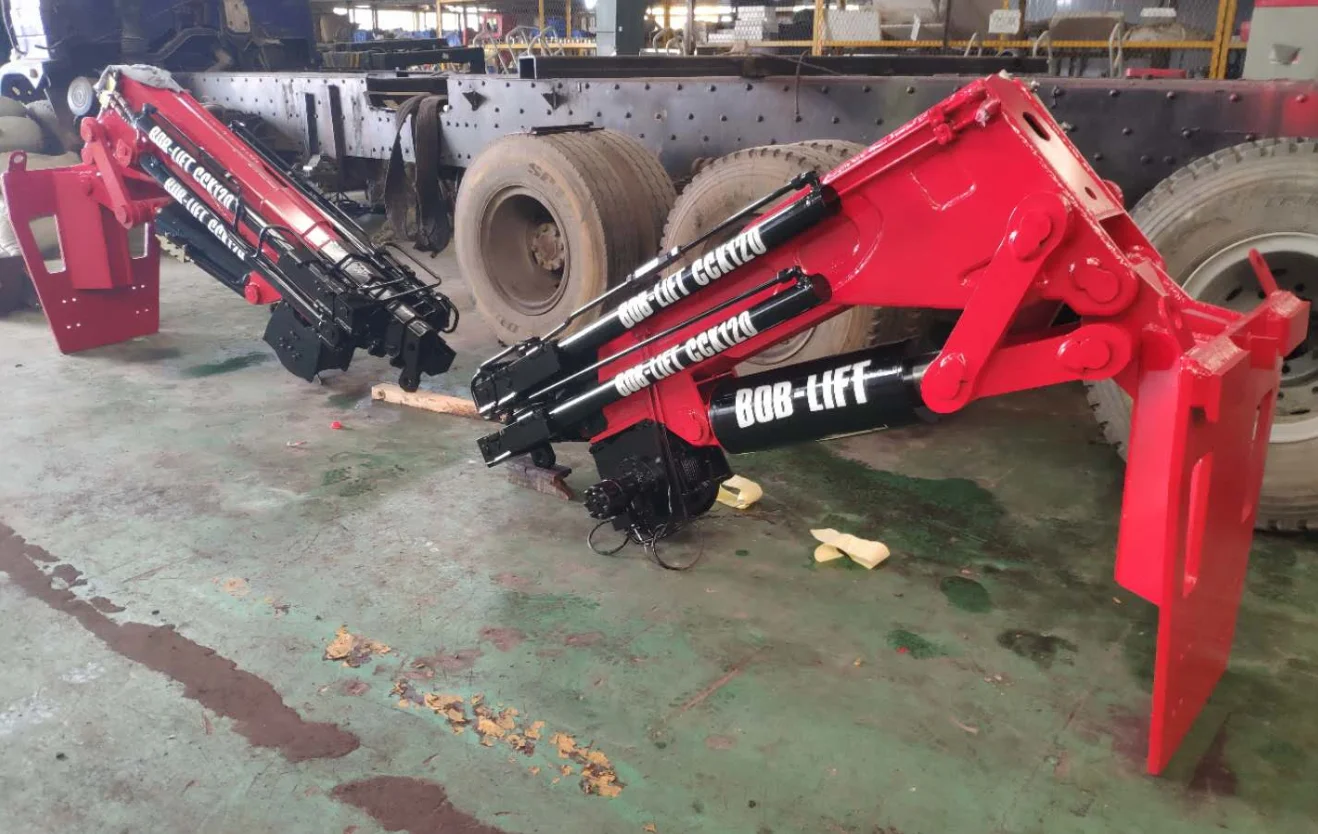 China Bob-Lift Heavy-duty 4 Ton Hydraulic Fly Jib Crane Matching Forklift For Sales