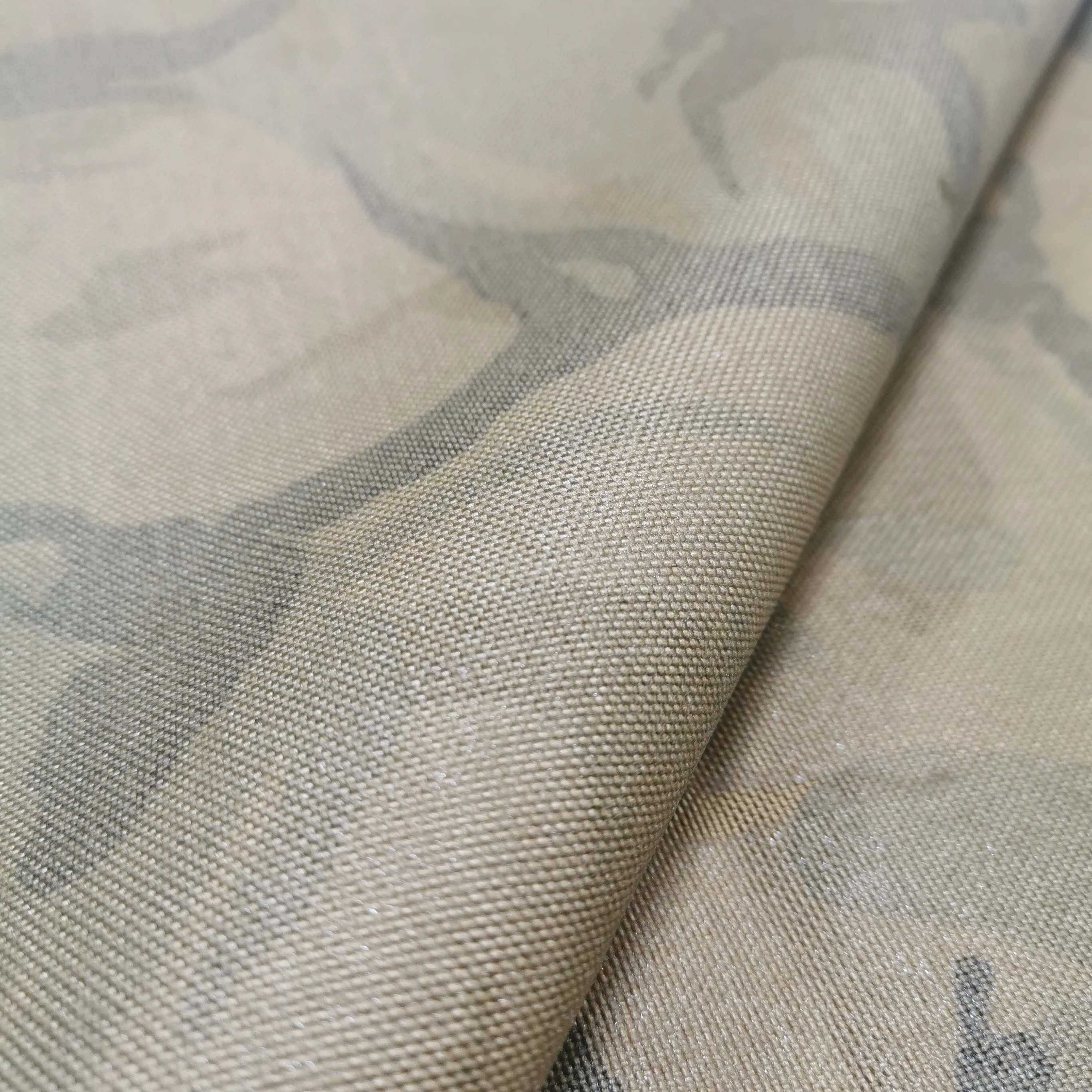 Guaranteed Quality Proper Price Ripstop 100% Nylon Fabric 1000D CORDURA