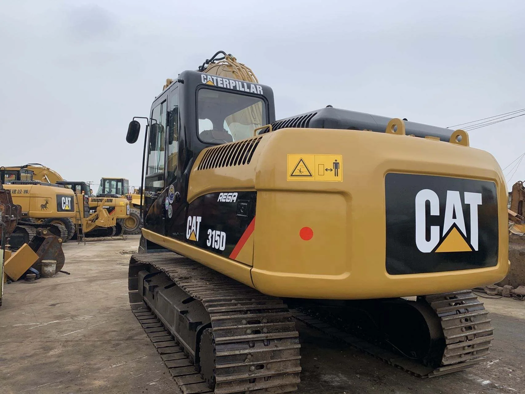 Used excavator Caterpillar CAT315D Small and medium-sized original 15 ton excavator CAT315D on hot selling