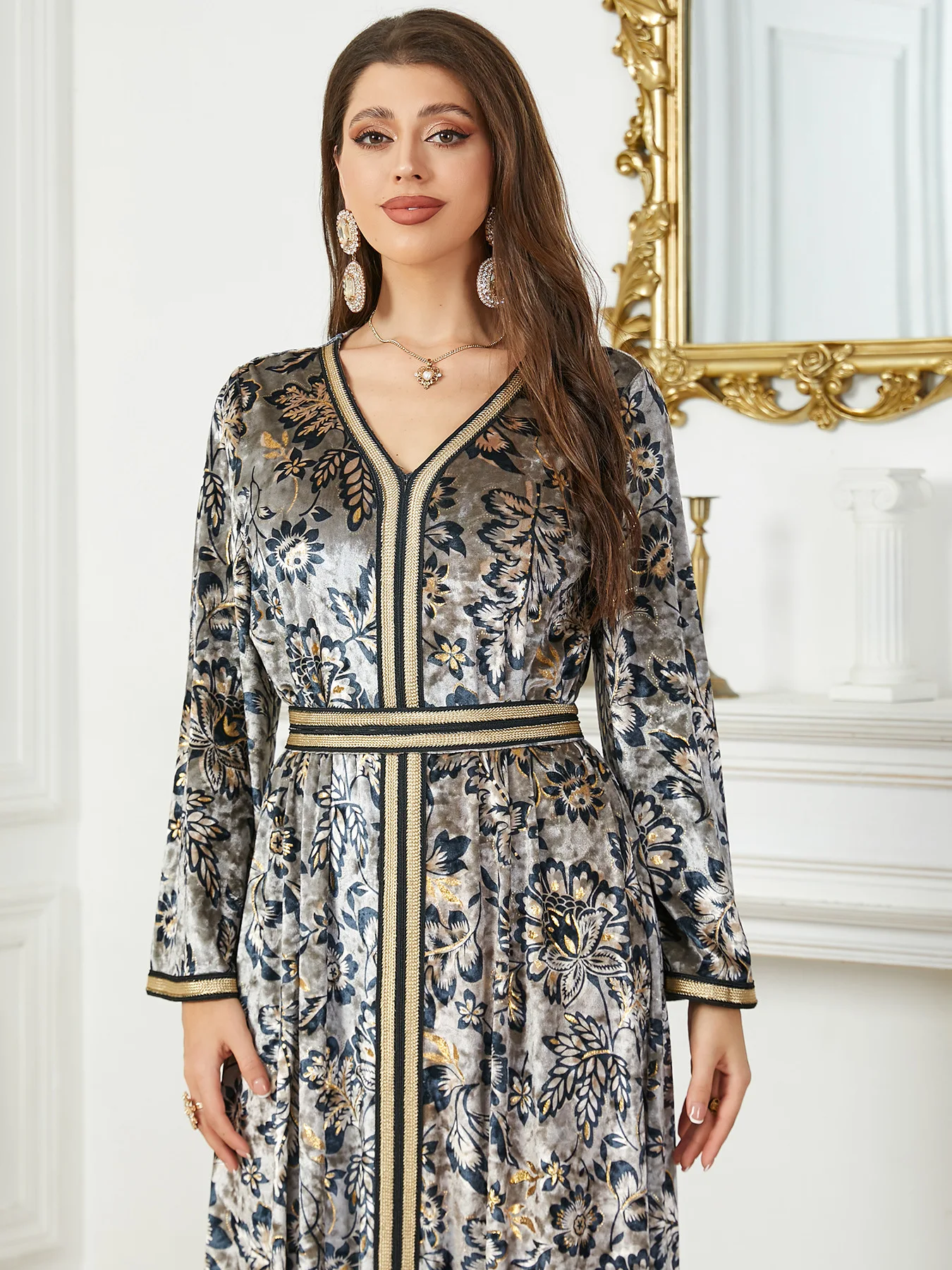 1719 Floral Velvet kaftan long dresses women Muslim Abayah traditional Arab Morocco ethnic Velvet dress Islamic clothing