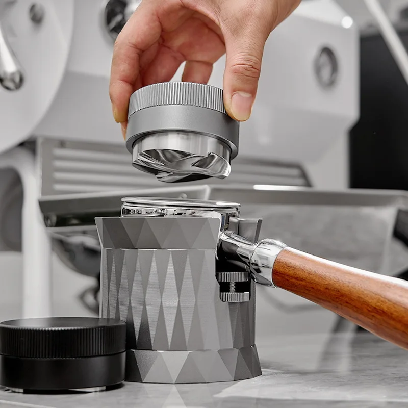 58mm Coffee Distributor with Four Blades Stainless Steel Powder Hammer Press for Barista Use in Cafe Wood Material