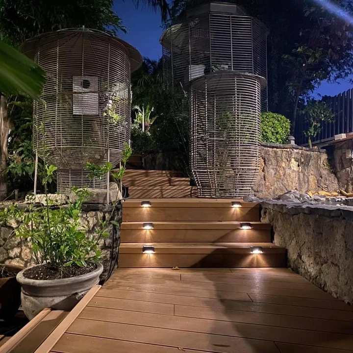 Skin-friendly Outdoor Wood Plastic Composite Deck Boards Wood Texture Flooring Cheap Artificial Hardwood Lumber Wpc Decking
