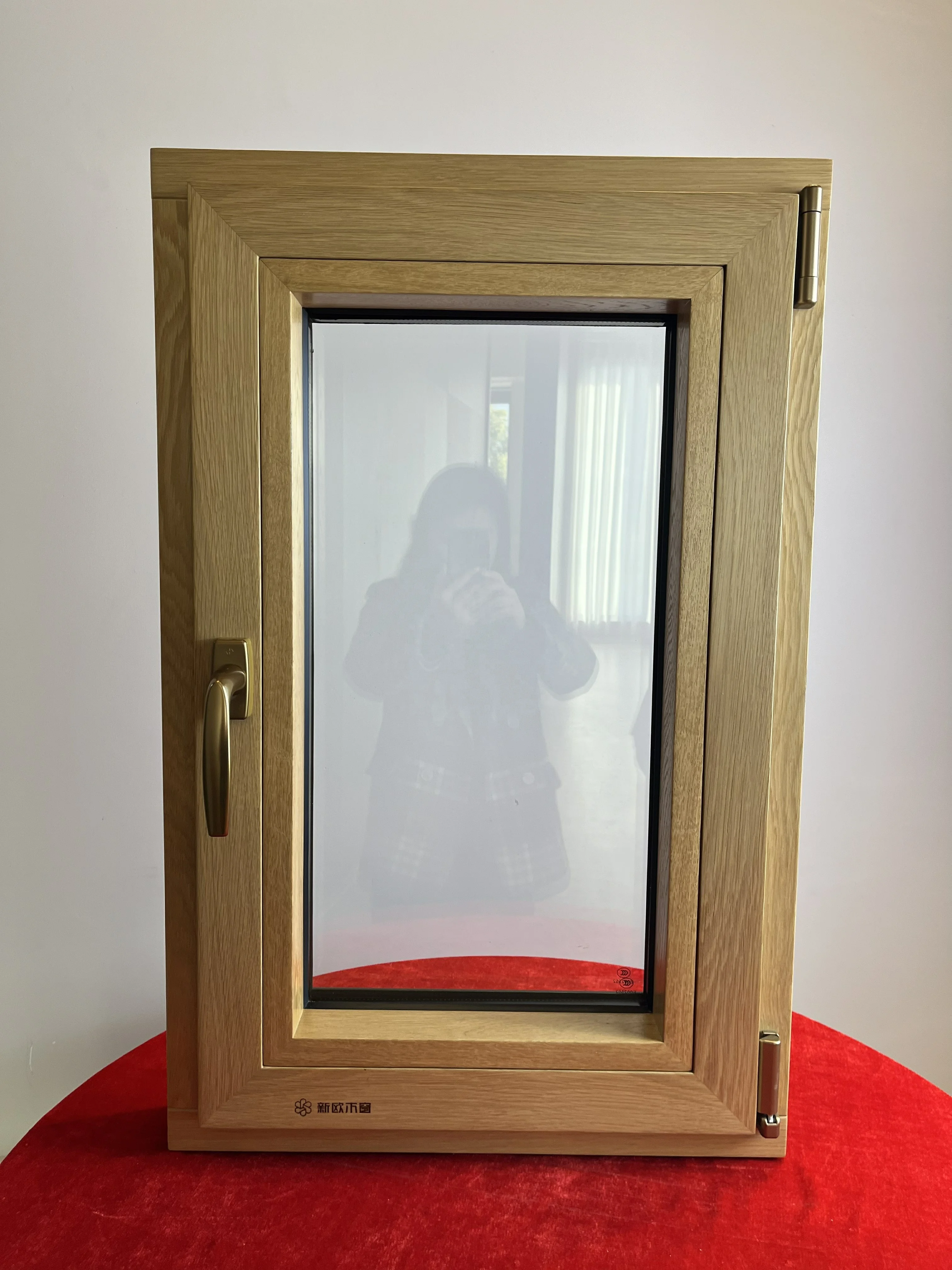 KIMSUN Modern Double Glazed Fully Tempered Glass Wooden Window Design Top Casement Windows Red Oak Wood Window