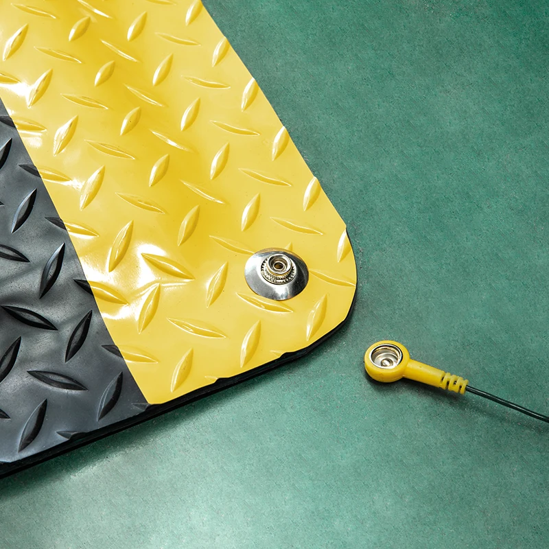 ESD Waterproof Cushioned Anti Fatigue Anti Slip Industrial Rubber Floor Mats