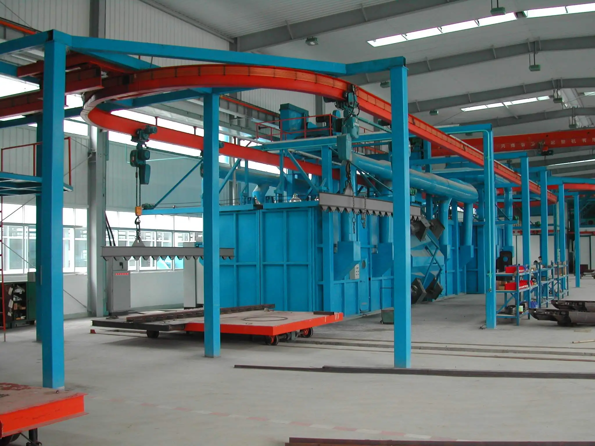 
Q485 catenary stepping shot blasting machine track stepless speed regulation all-round cleaning 