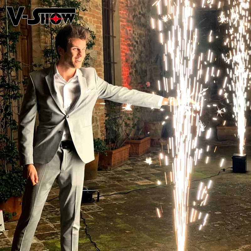 V-Show 4pcs With Flightcase 750W Remote Control Cold Spark Fountain Stage Effect Machine For Wedding