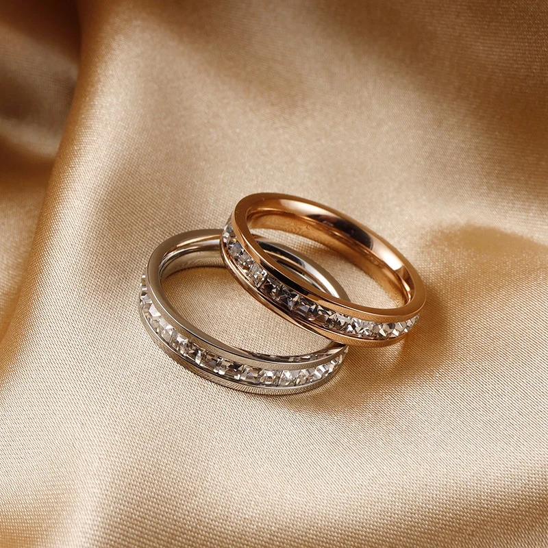 Popular Design Diamond 22K Gold Jewellery Dubai Rings Rose Ring Couple