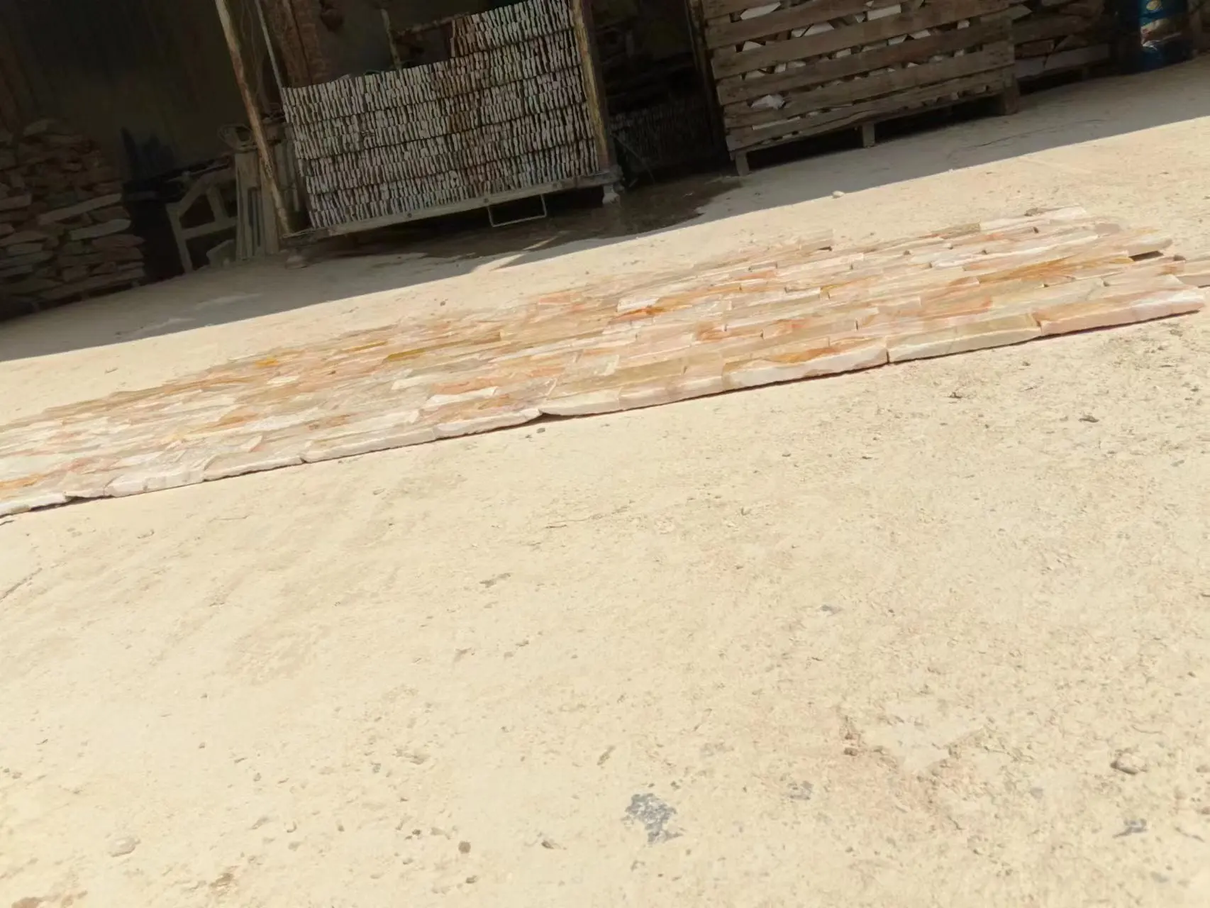 Competitive Price Split Surface Yellow Wood Slate Wall Tiles Natural Stone Cladding For House Decoration